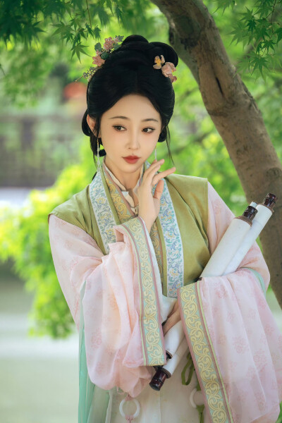 宣璐