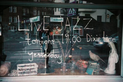 宫胁咲良｜1990、雨湿巴黎^moist.
星眠旷野宝宝送的图！