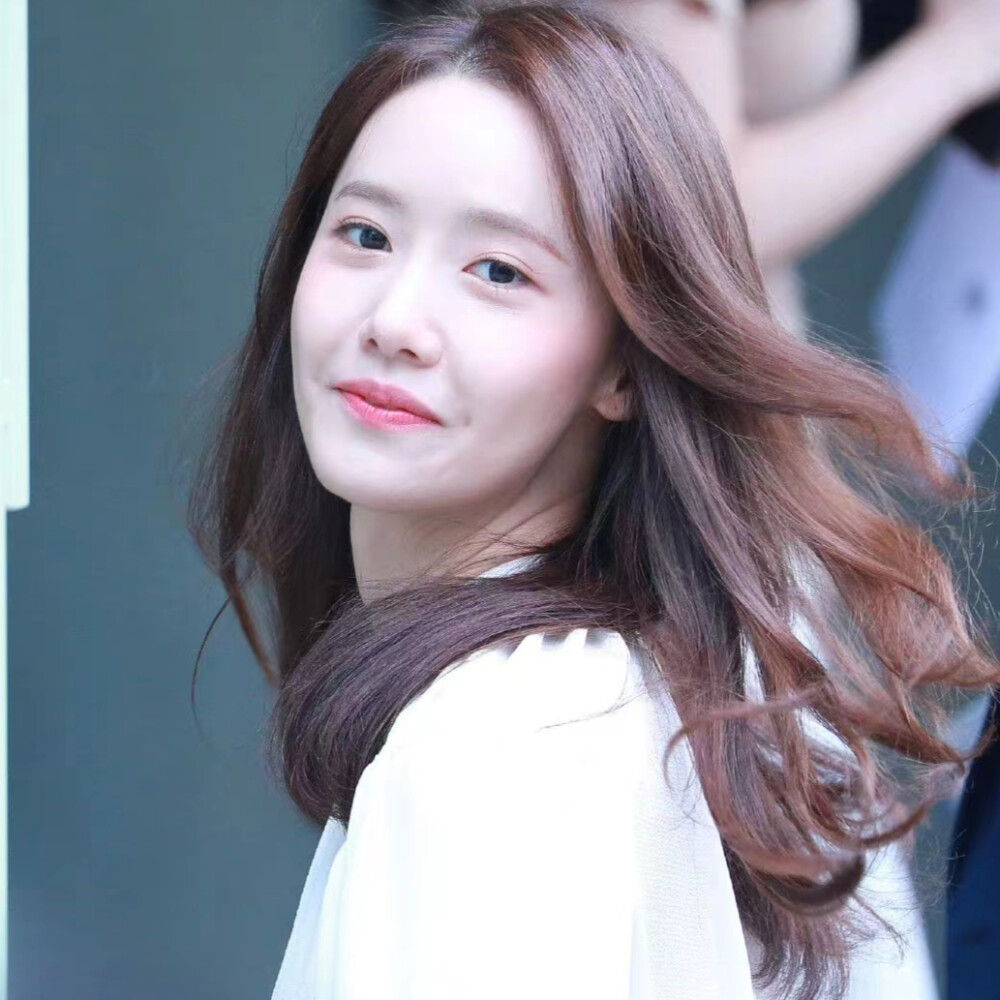 *林允儿可二改
Findyoona