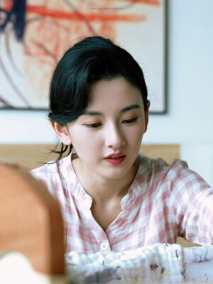 崔冰冰

淬火年代｜宋祖儿 ​

cr@塑料河