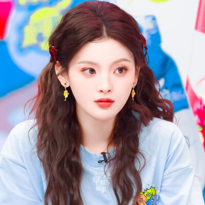杨超越