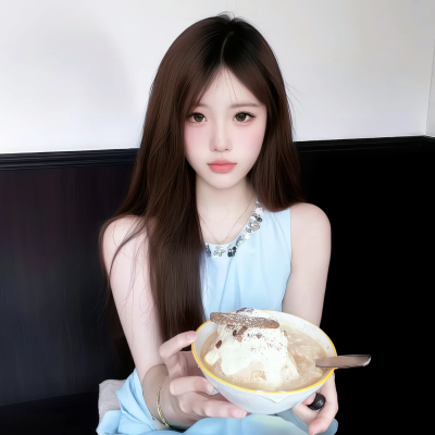 女