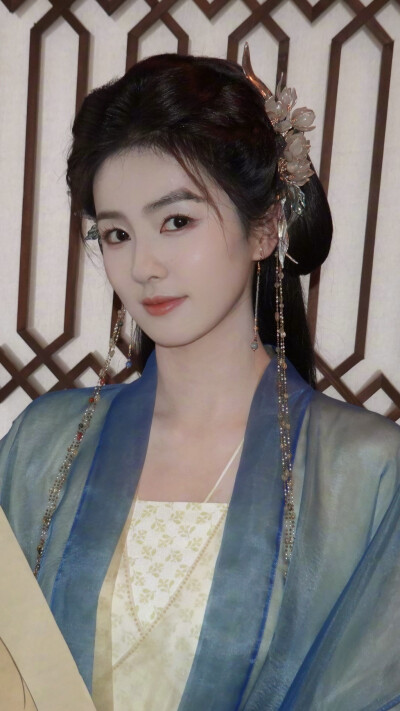 临江仙 李青月 花如月 白鹿