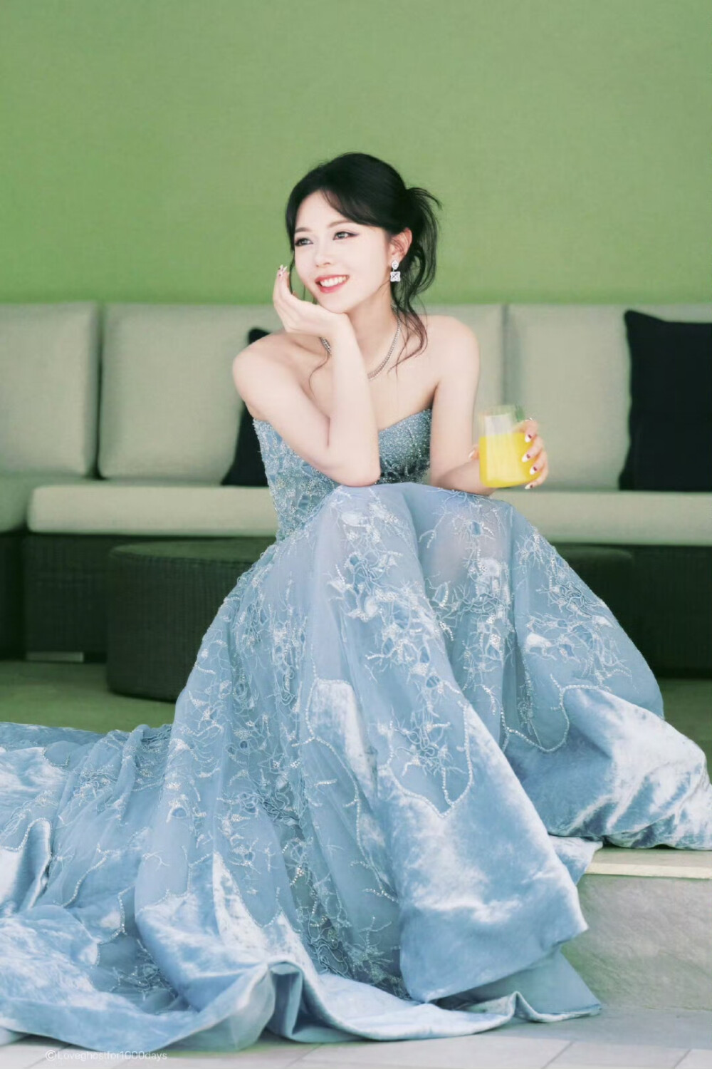 赵今麦