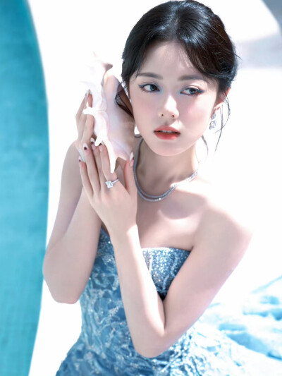 赵今麦