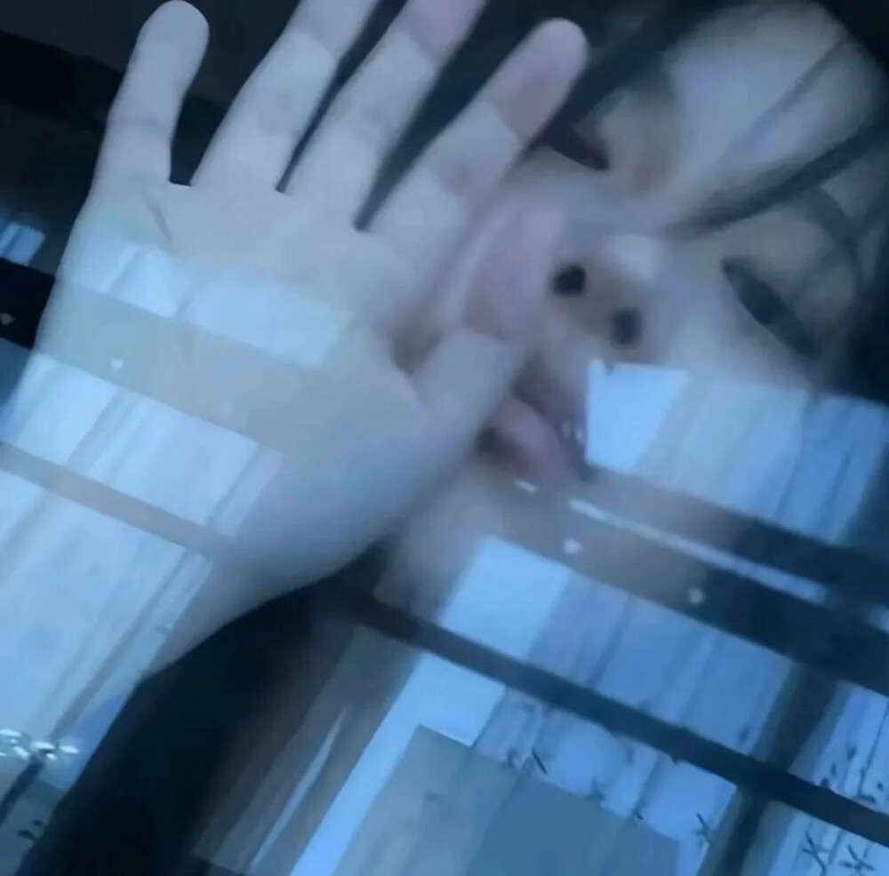 女头