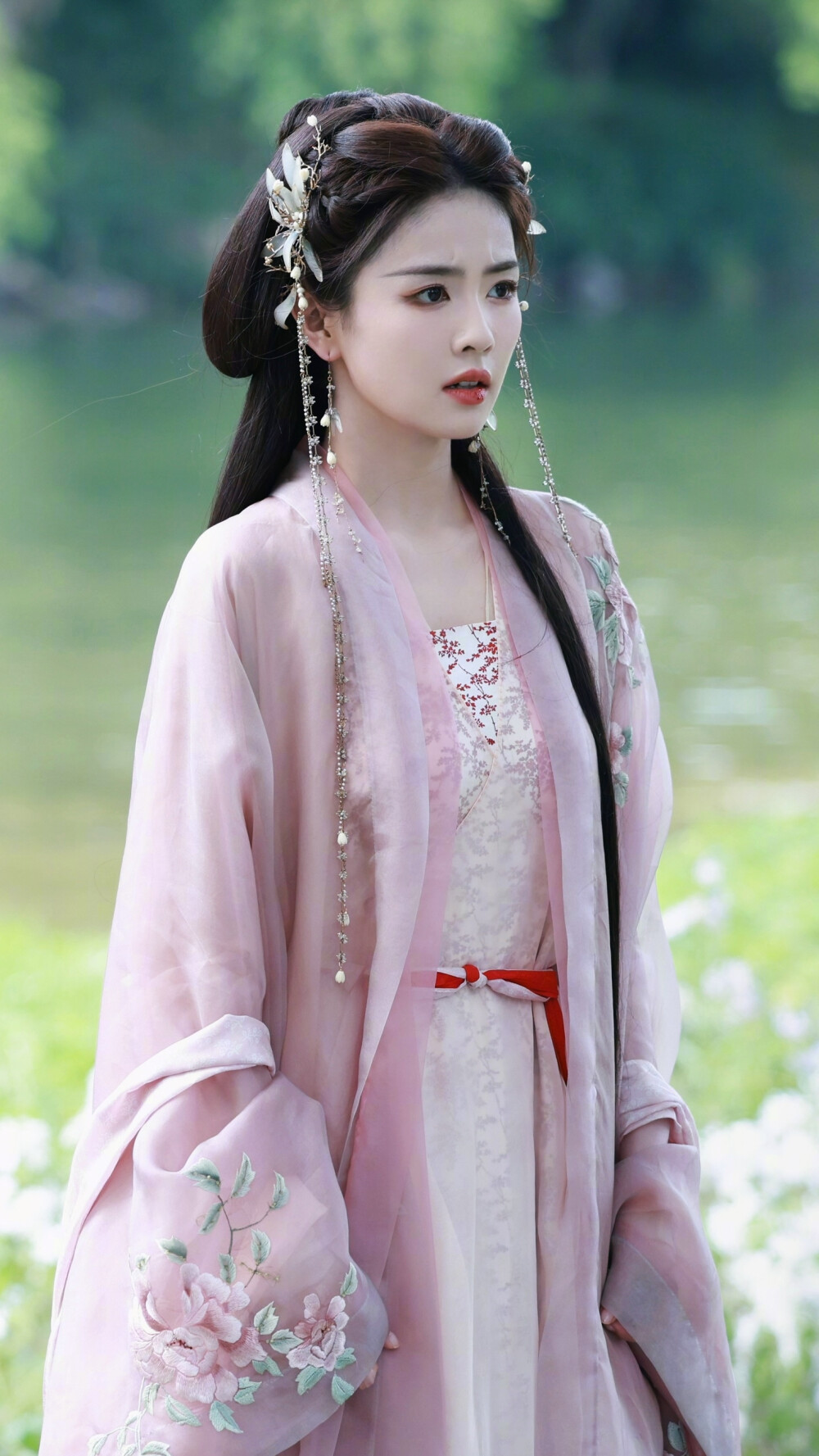 临江仙 李青月 花如月 白鹿