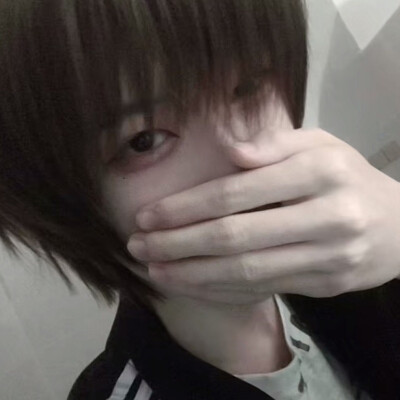 锐利伤悲