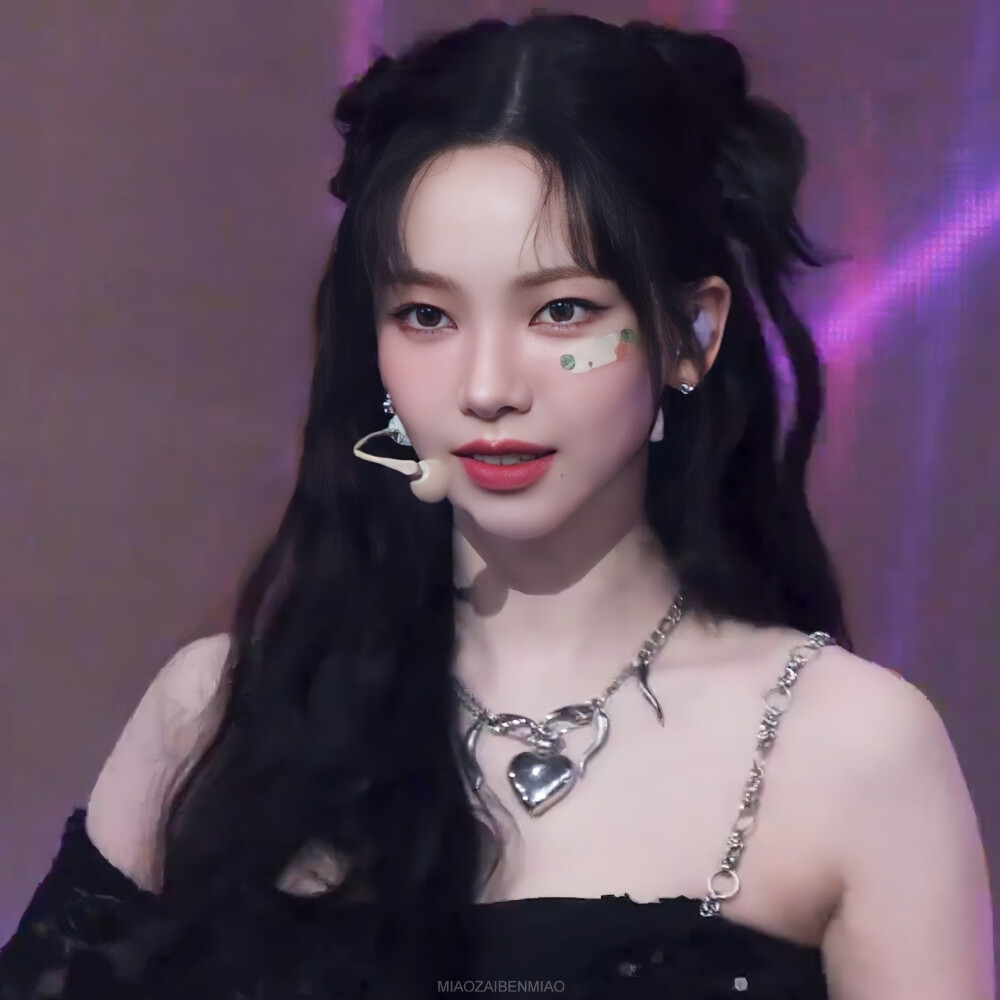 柳智敏Karina