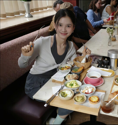 张婧仪
好美(✪▽✪)