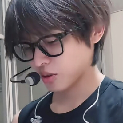还好吧你应该只是天然呆