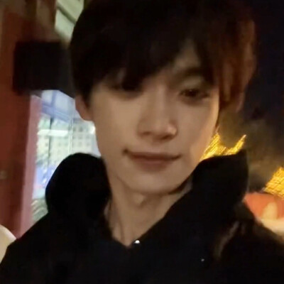 梓渝
