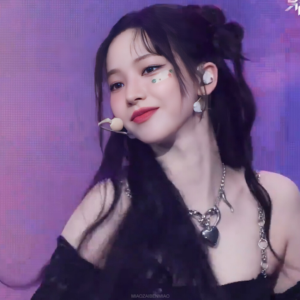 柳智敏Karina