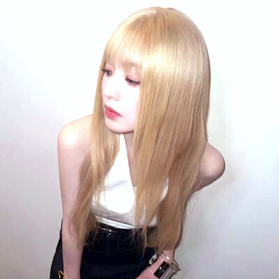 裴珠泫Irene
原截程鑫