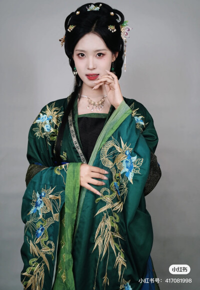 古装
