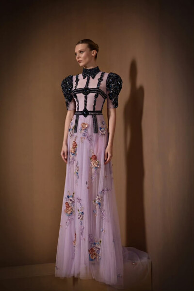 BY爱喝可乐的古娜小姐