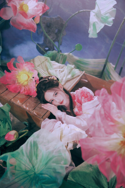 李一桐头像壁纸