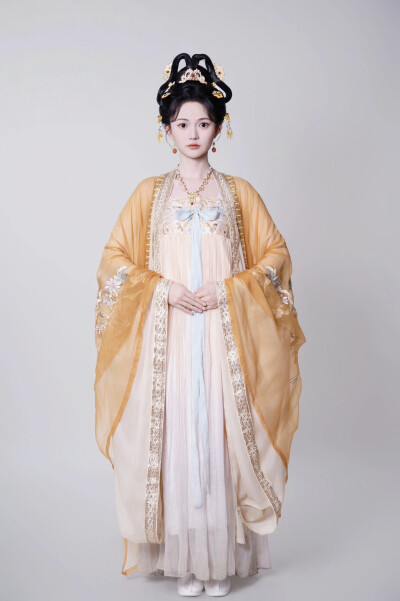 全家穿进皇宫里