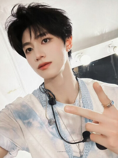 朱志鑫