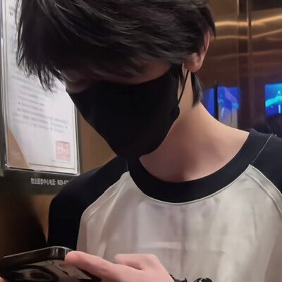 左奇函