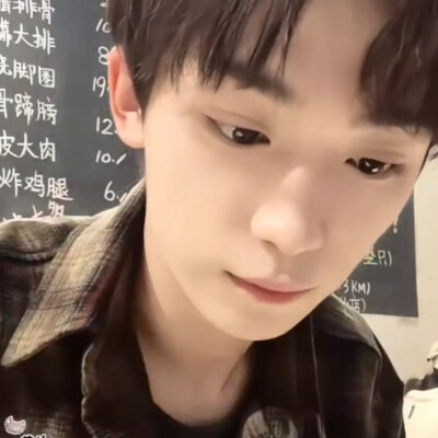 妈妈吃得好香好美