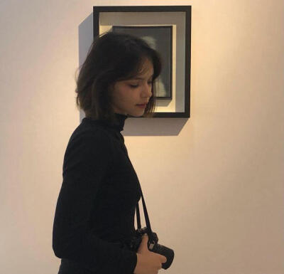 ❤️·Mela❤️
＃生命力女生头像 ​​​＃Wechat氛围感女头＃夏日头像＃自由感＃自然系＃蝴蝶女孩头像＃艺术感头像＃胶片感头像＃复古＃棕色系