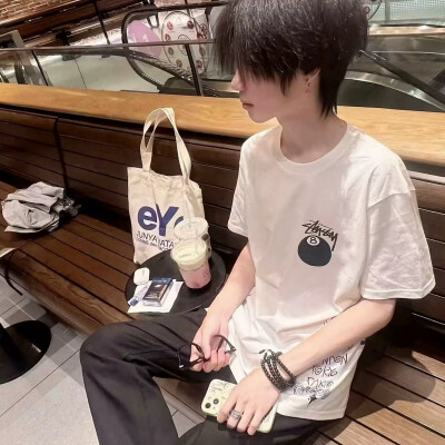 男头
二传头像注明出处