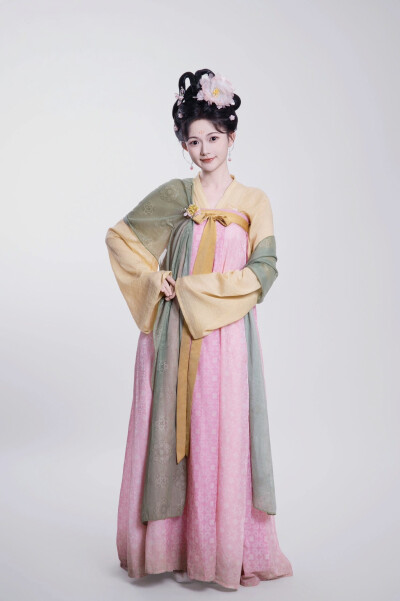 全家穿进皇宫里