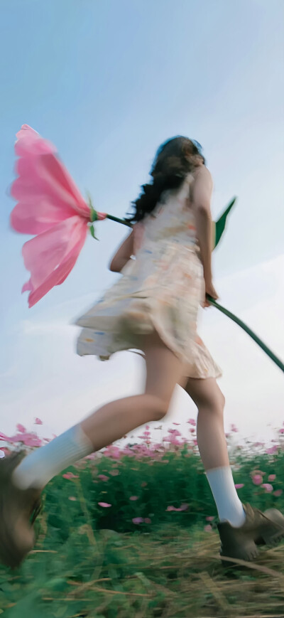 记忆是一个橘子罐头 ​​​
#ins风壁纸#