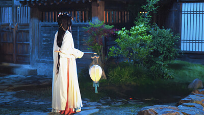 《临江仙》李青月/花如月