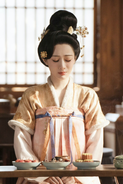 锦绣芳华 何惟芳