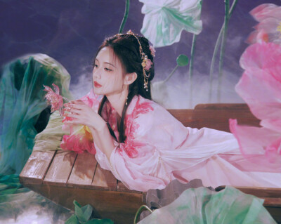 李一桐头像壁纸