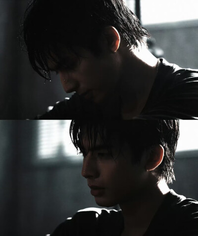 - 罗韧 / 宋威龙 。#七根心简# ​ ​​​