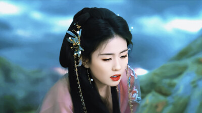 《临江仙》李青月/花如月