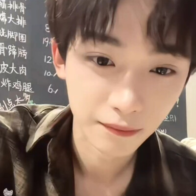 妈妈吃得好香好美