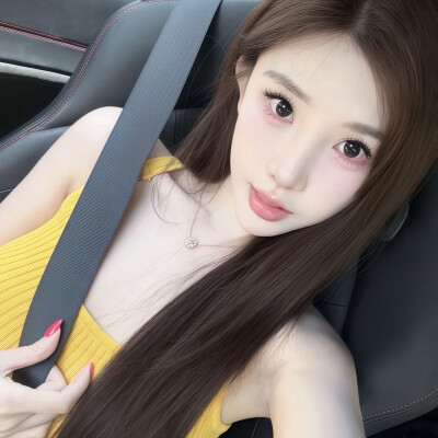 女