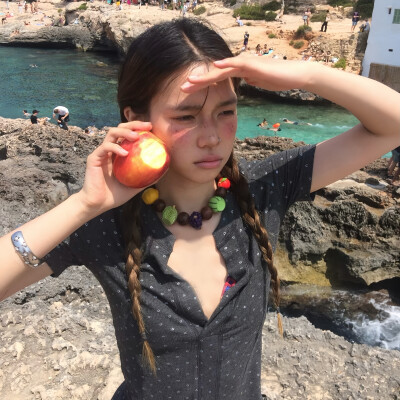 女头