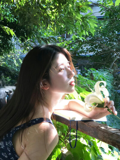女头