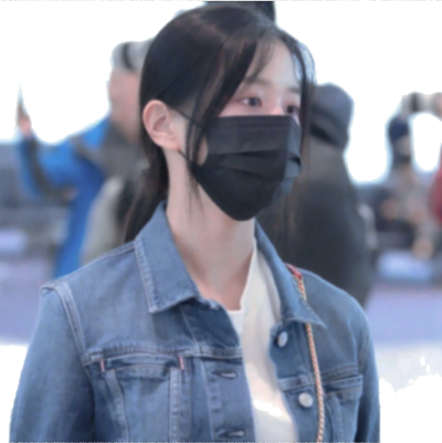 你的眼泪比哲学更真实，它们教会我痛苦才是存在的刻度。