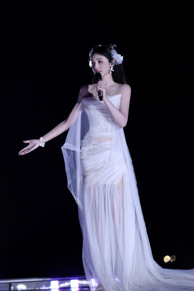 彭小苒