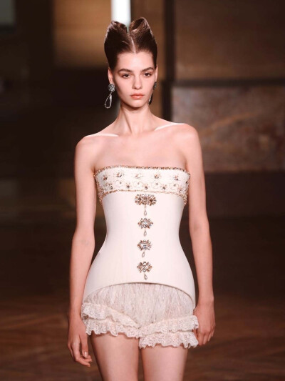 Georges Hobeika Couture Fall 2025 ​​​
