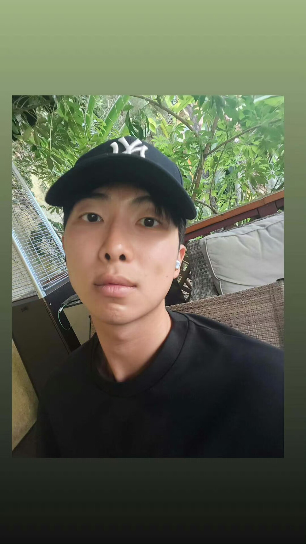 250708
金南俊更新story