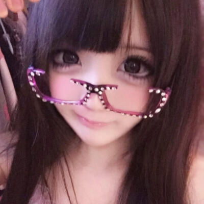 ✰