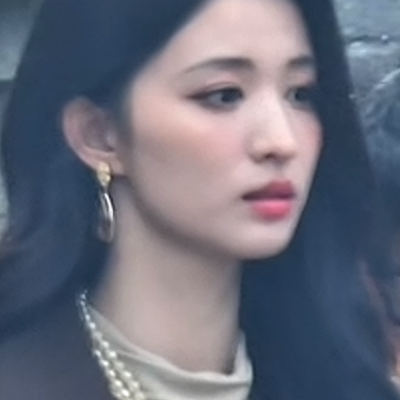 明媚的忧伤