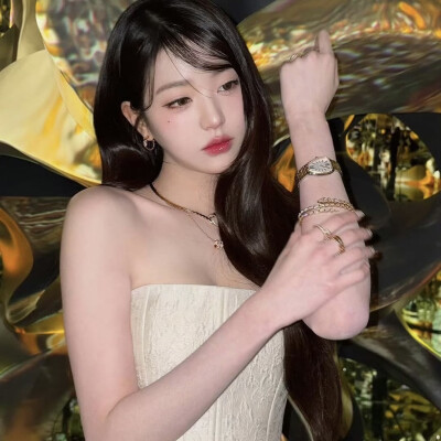 张元英