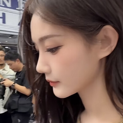李一桐