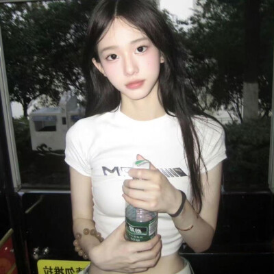 女头