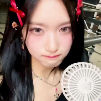 十七岁金色少女心