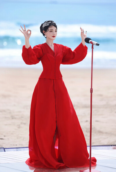 彭小苒