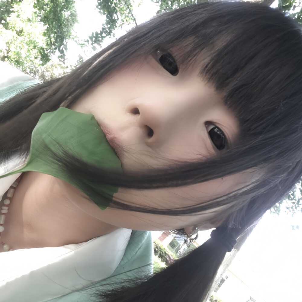 ✰
